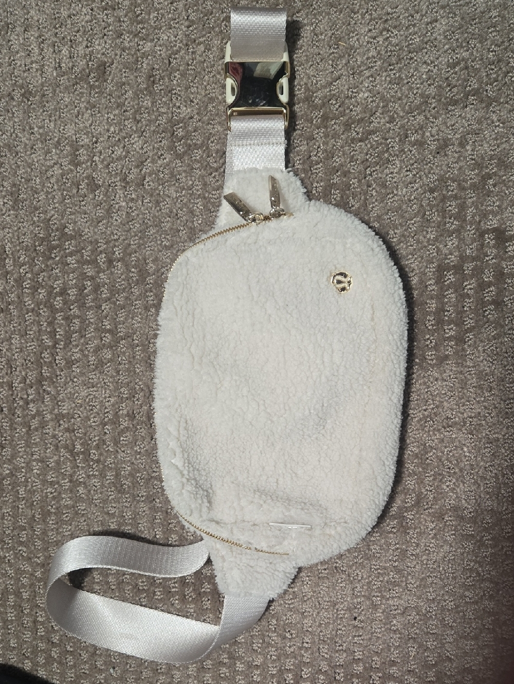 Lululemon White Sherpa Belt Bag